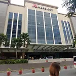 Lovely Condo Near Naia Terminal 3